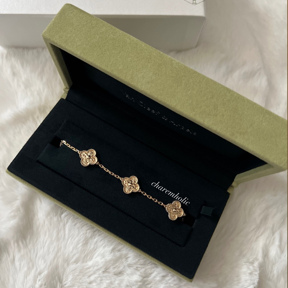 RARE💛 Van cleef arpels VCA 2024 Vintage 18K Yellow Gold 5 Motif Hammer Bracelet - Picture 7 of 7